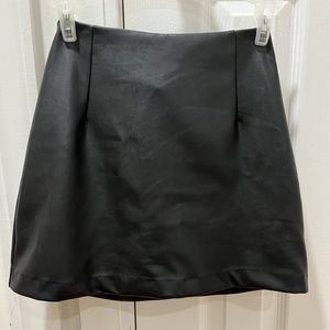 Xs leather skort